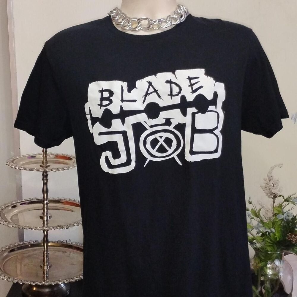 Gildan Men's Black T-shirt
